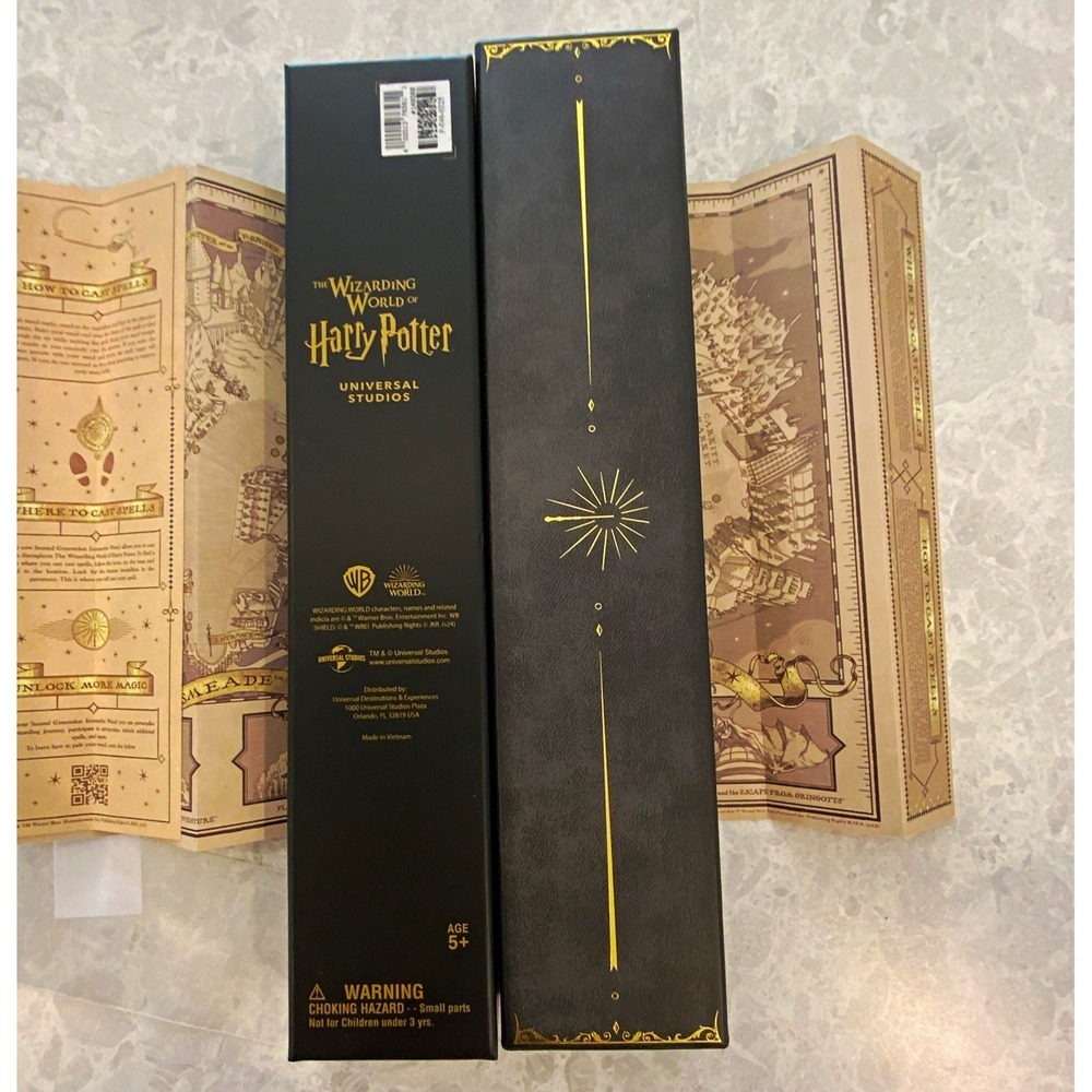 Universal Studios Harry Potter Interactive Wand Box Set w/ Maps & Instructions